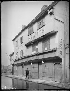 8-10 Much Park Street, Coventry, 1941 da George Bernard Mason