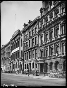 Colmore Row, Birmingham, 1941 da George Bernard Mason