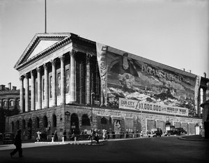 Municipio, Victoria Square, Birmingham, 1941 da George Bernard Mason