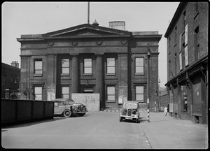 Municipio, Bexley Square, Salford, 1942