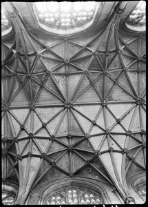 York Minster, Minster Yard, York, 1942 da George Bernard Wood