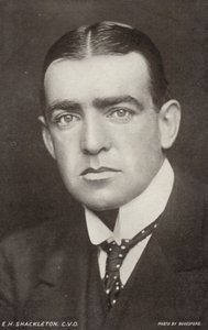Ernest Shackleton (1874-1922), esploratore atlantico britannico (foto b/n)