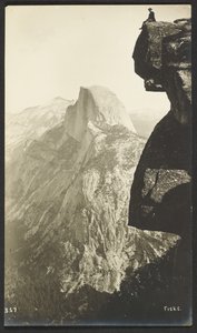 Glacier Point (3200 piedi) e Half Dome (5000 piedi) da George Fiske
