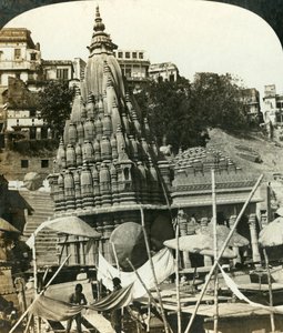 Templi sulle rive del Gange, Benares, India, c1909