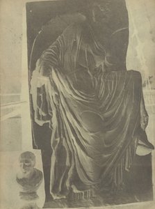 Basso rilievo della Vittoria senza ali, recentemente trovato, 1848 da George Wilson Bridges