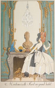 Mademoiselle Sorel in grande abito. Una donna in piedi davanti a un camino.