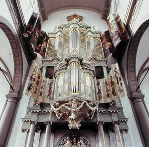 Organo, 1686