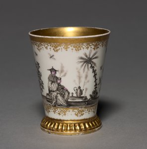 Bicchiere, manifattura Meissen Porcelain Factory, Germania, prima del 1720 da German School