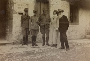 Album "Immagini di Guerra II": Croce Rossa e soldati italiani