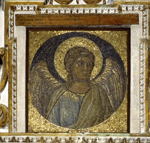 Angelo. Frammento del pod. Mosaico con sfondo dorato realizzato da Giotto di Bondone (1267? - 1337) e architettura di Maderno da Giotto (c.1266 1337)