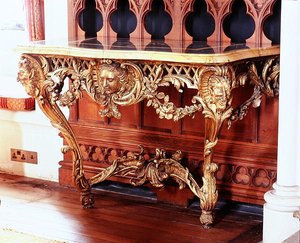 Tavolo da pier di Norfolk House da Giovanni Battista Borra