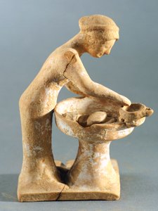 Scena di vita quotidiana, Tanagra (terracotta)