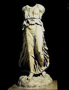 Figura di Nike, personificazione della Vittoria