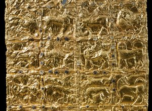 Foglio con decorazione in rilievo da Delfi (oro) (dettaglio) da Greek