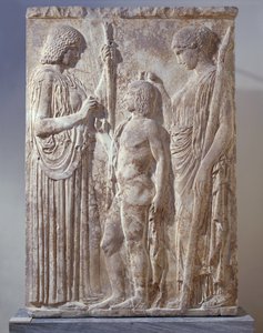 Bassorilievo in marmo raffigurante la Triade dei Misteri Eleusini con Persefone, Demetra e Trittolemo, da Eleusi