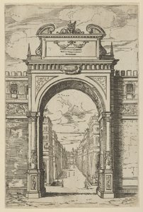 Arco di trionfo sormontato da una statua di Mosè, edifici visti attraverso l