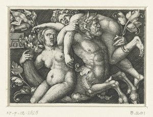 Ornamento con tritone e due nereidi