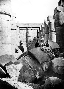Interno del tempio, Karnak, Nubia, Egitto, 1887 da Georges Henri Bechard
