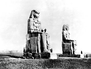 I Colossi di Memnone, Tebe, Nubia, Egitto, 1887