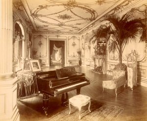 La sala da ballo al 17 di Grosvenor Place, Londra da Henry Bedford Lemere