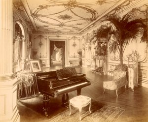 La sala da ballo al 17 Grosvenor Place, Londra, 1890 da Henry Bedford Lemere