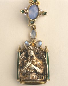 (dettaglio) di pendente a doppia faccia, c.1907-10 da Henry Wilson