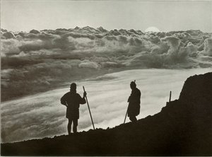 Tramonto dalla cima del Fuji, 1910 da Herbert Ponting