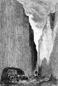 Strada tagliata attraverso la Terra Gialla, Cina, c1890