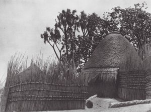 Africa: Tempio Shilluk da Hugo Adolf Bernatzik