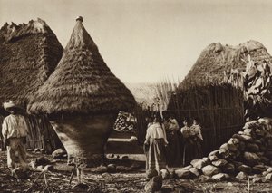Messico: contenitore di mais in un villaggio (foto b/n) da Hugo Brehme