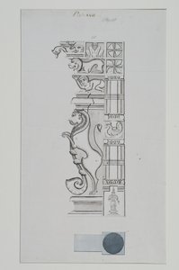 Colonna scolpita con un leone e altre figure