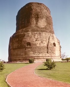 Stupa Dhamekh, c.500 d.C. da Indian School