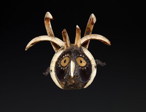 Maschera Probabilmente Raffigurante la Testa di un Gallo da Indonesian School