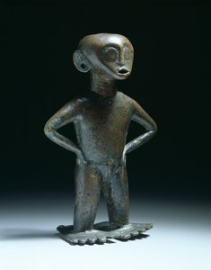 Figura femminile in piedi
