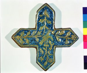 Piastrella a forma di croce con foglia dorata in stile Takht-e Solaiman da Islamic School
