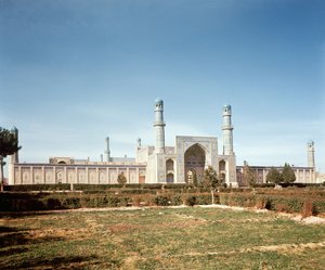 La Masjid-i Jami o Moschea del Venerdì, fondata nel 1200, ricostruita nel 1498