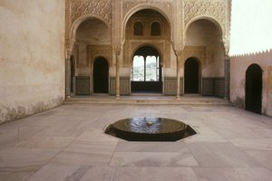 Il patio de Mexuar da Islamic School