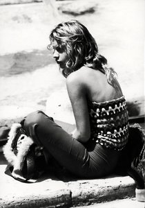 Un giovane hippy, c.1970 da Italian Photographer