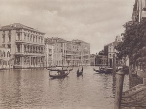 Canal Grande e Palazzo Browning da Italian Photographer