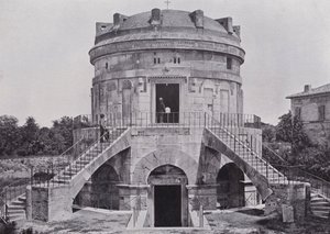 Italia: Tomba di Teodorico, Ravenna da Italian Photographer