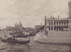 Molo, dalla Riva degli Schiavoni (foto in b/n) da Italian Photographer