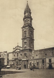 Napoli: Chiesa E Piazza Del Carmine da Italian Photographer
