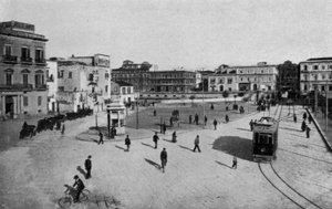 Taranto, Piazza Castello, Imbocc Ponte girevole