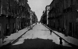 Taranto, Via Anfiteatro da Italian Photographer
