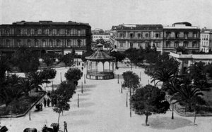 Taranto, Villa Garibaldi e Cassa armonica da Italian Photographer