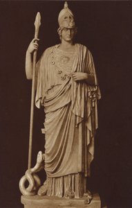 La statua di Minerva nel Museo Vaticano, Roma