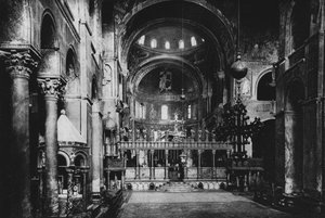 Venezia, Chiesa di San Marco, Interno da Italian Photographer