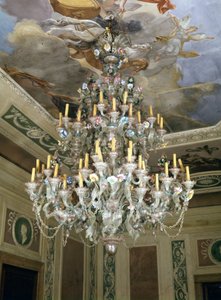 Lampadario in vetro di Murano del XVIII secolo alla fondazione Querini - Stampalia di Venezia da Italian School