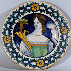 Piatto in ceramica di Deruta decorato con un ritratto di donna da Italian School