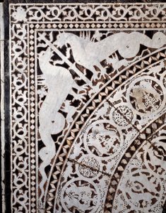 Dettaglio del pavimento originale in marmo XI-XIII secolo